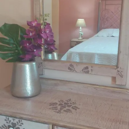 Alexandra Spingou Appartement *
