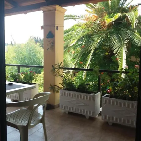 Appartement Alexandra Spingou *